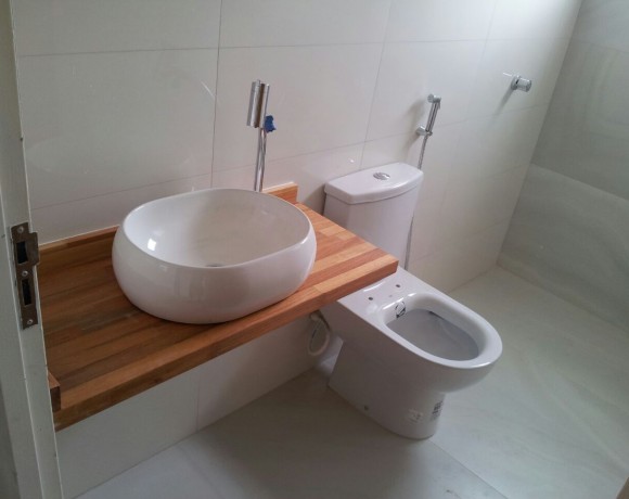 Tampo de Pia de Madeira